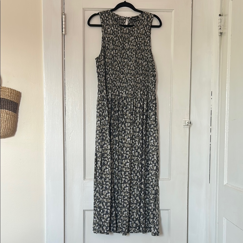 Madewell Melody Smocked Midi Dress in Floral